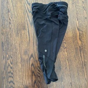 Lululemon Black Capri Leggings